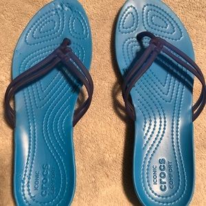 Women’s Crocs Size 7 Iconic Comfort Flip Flops